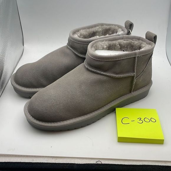 CUSHIONAIRE ❄️ Women's COZY pull on boot +Memory Foam SIZE 7.5 GREY - Picture 3 of 6